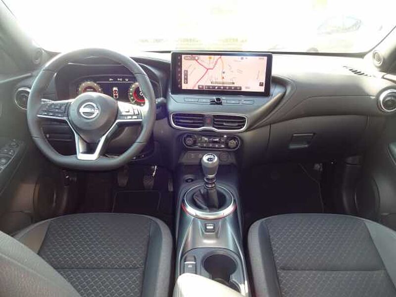 Nissan Juke 1.0 DIG-T N-Connecta, Winter Paket