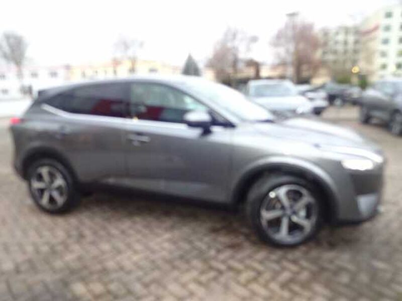 Nissan Qashqai 1.3 DIG-T MHEV N-Connecta, Winter Paket